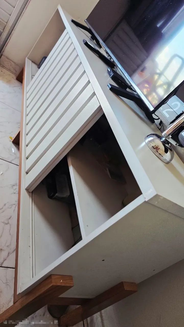 Rack luxo MDF  - recém comprado de loja para TV até 75 polegadas - Foto 3