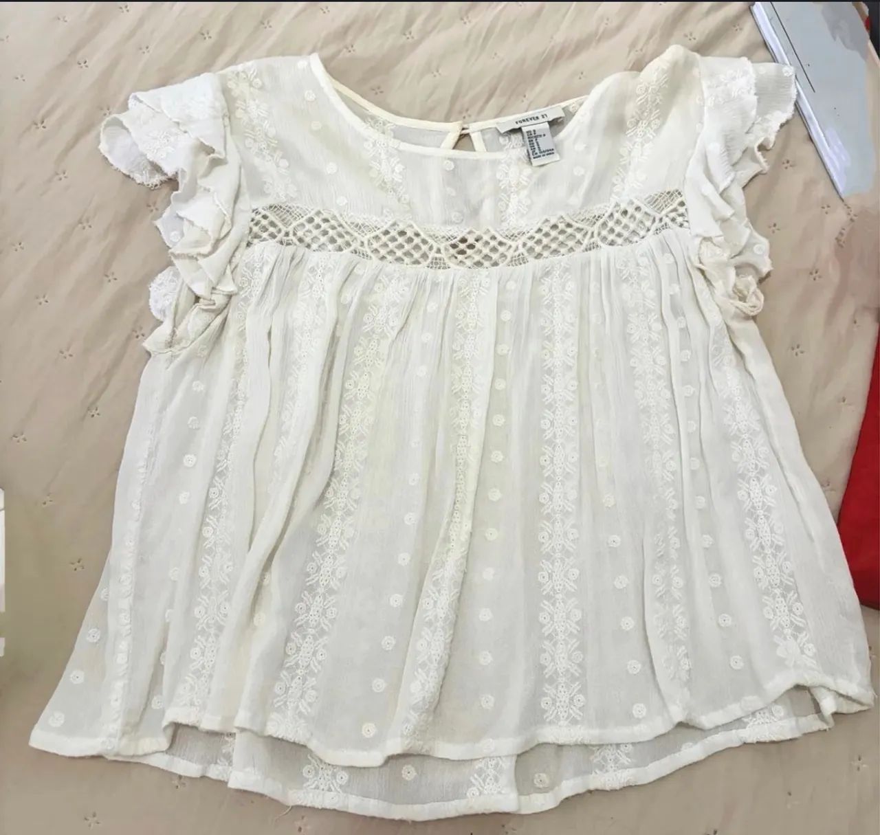 Blusa branca - Tamanho P  - Foto 3