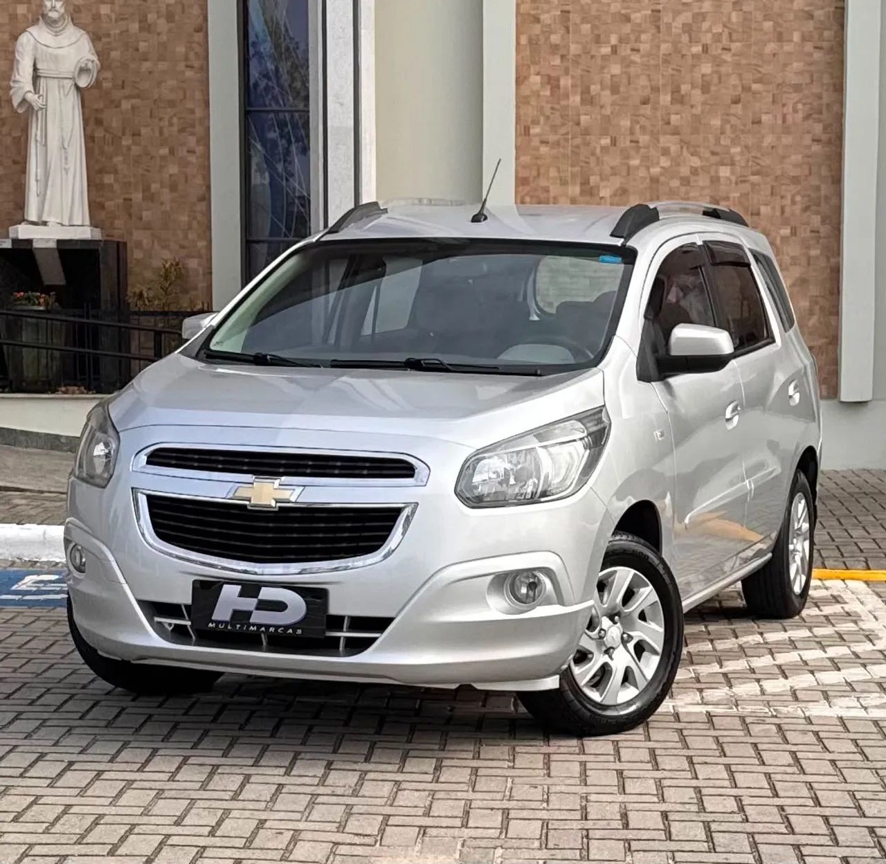 Chevrolet Spin LTZ 1.8 8V Econo.flex 5P Aut. 2014 - Foto 3