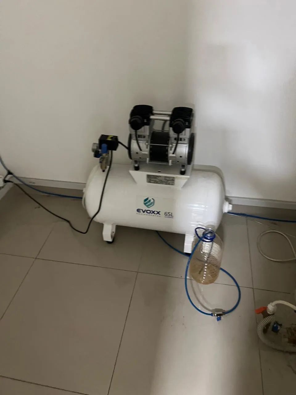 Compressor odontológico 