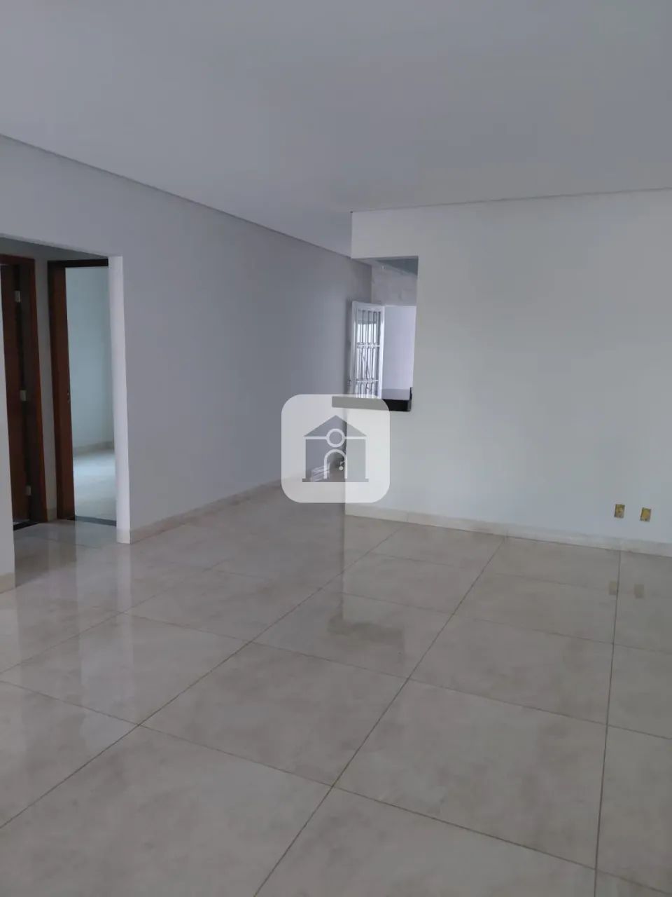 Casa para venda no bairro Pampulha