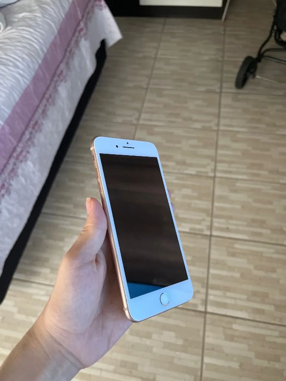 iPhone 8 Plus - pra sair hoje - Foto 2