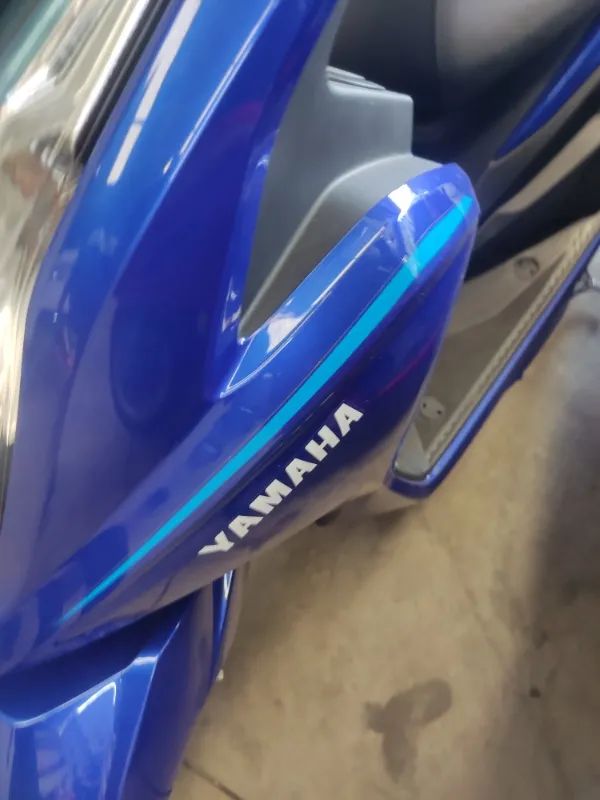 Yamaha Fluo 125 cc  - Foto 3