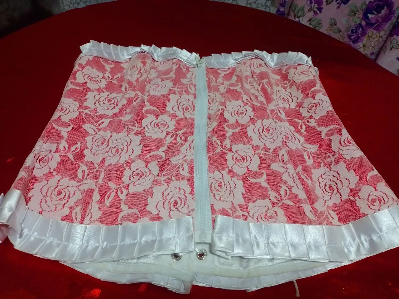 Corset Rosa forrada com Renda Branca tamanho G