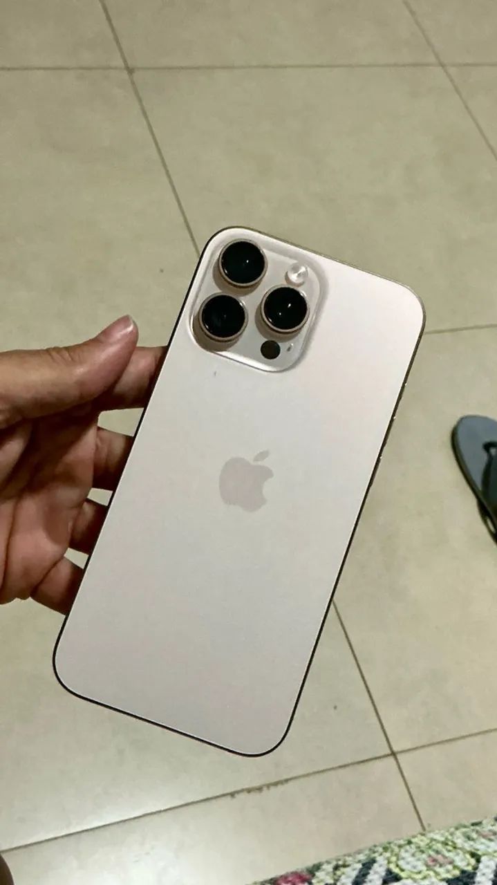 iPhone 16 Pro Max 256gb - Foto 2