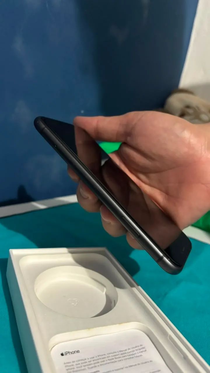 iPhone 11 64GB Preto - Original | Face ID OK | Caixa - Celulares e