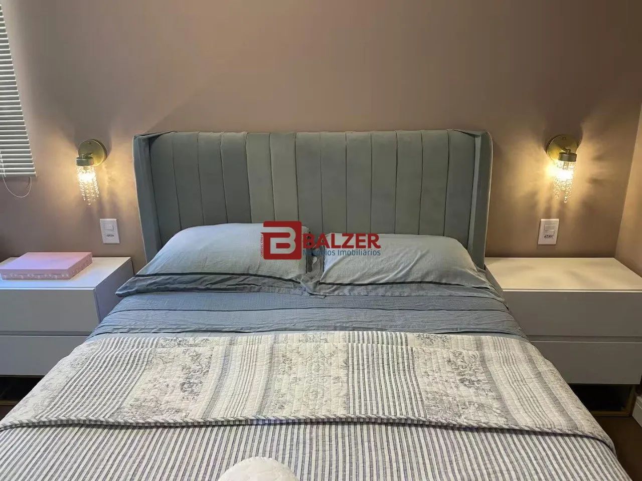 Ap. de 2 quartos finamente mobiliado e decorado - Foto 5