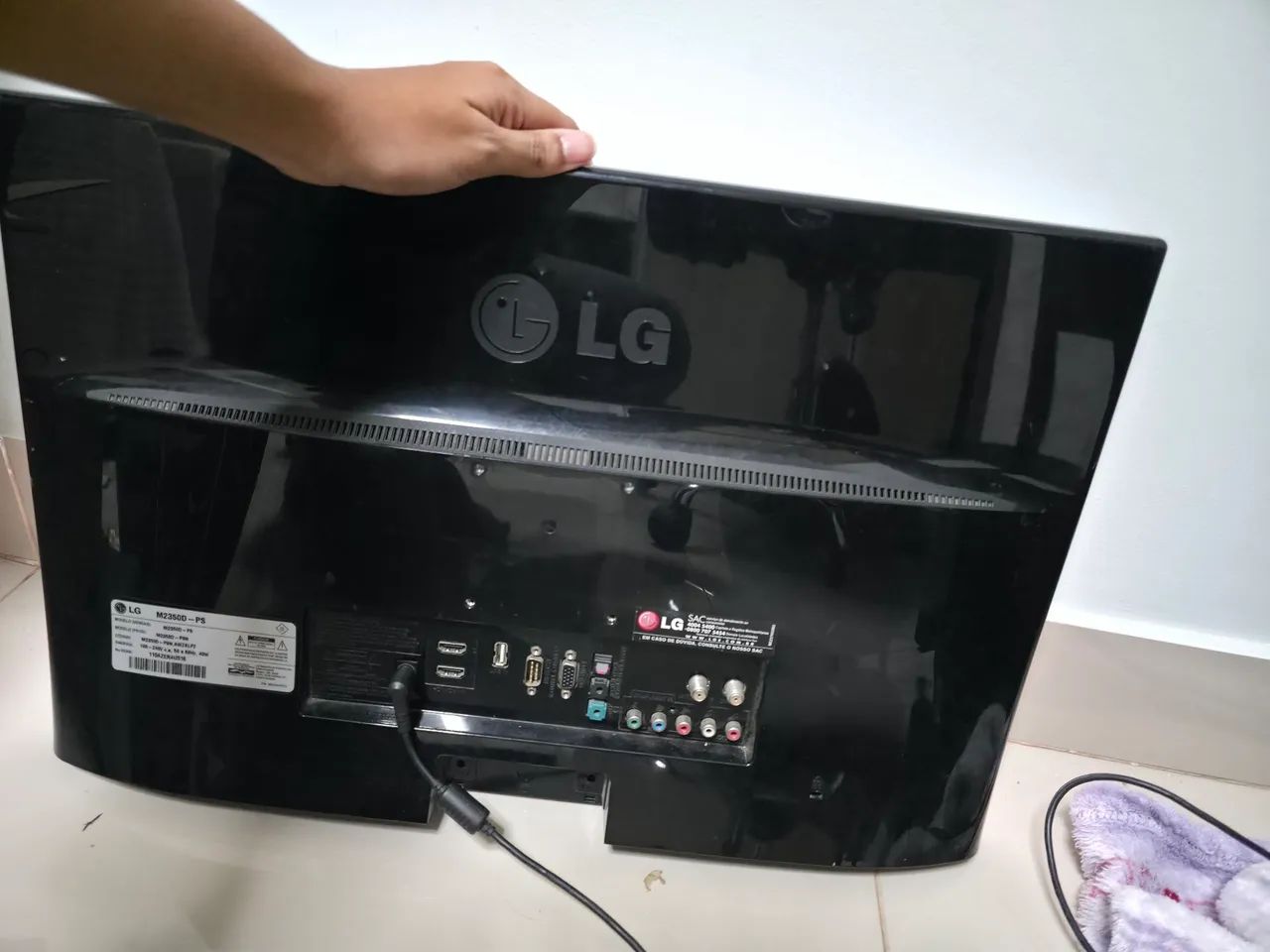 TV 32 polegadas LG COM DEFEITO - Foto 3