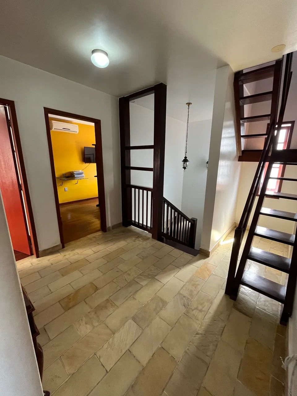 Alugo excelente casa semi mobiliada de 3 dormitórios no João Paulo  - Foto 6