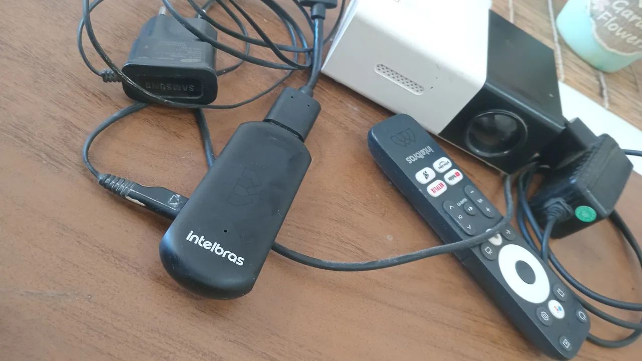 Vendo projetor e Android da Intelbras - Foto 3