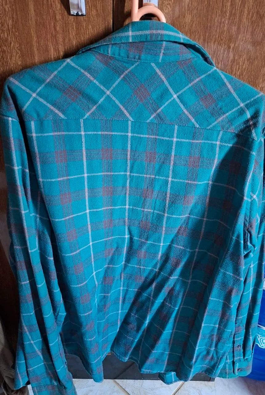 Kit 2 Camisas Xadrez (Vermelha e Azul) - Estilo Casual - Foto 5