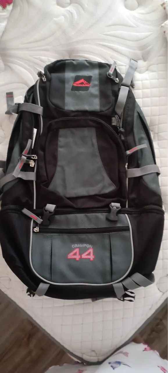 Mochila Trilhas e Rumos 44L