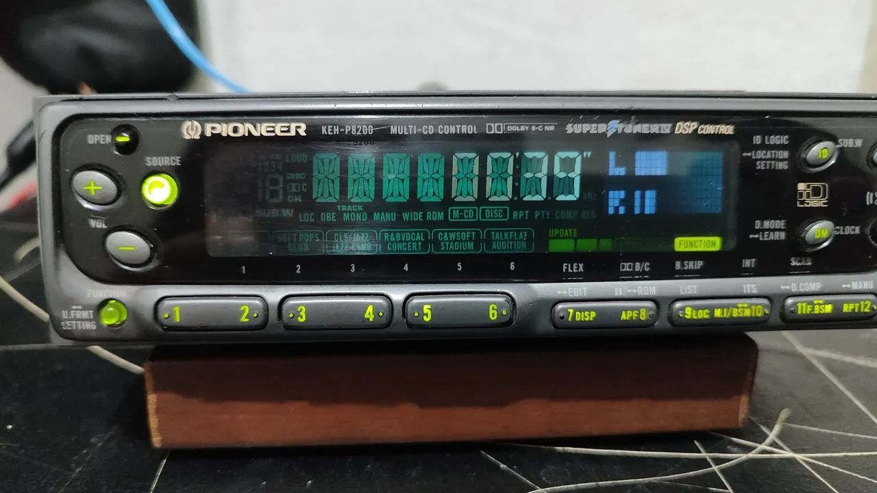 Rádio Pioneer  8200 - Foto 2
