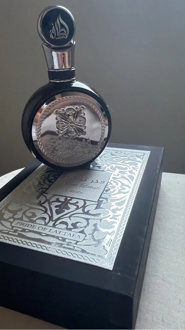 Perfume Árabe Lattafa Fakhar Black 100ml