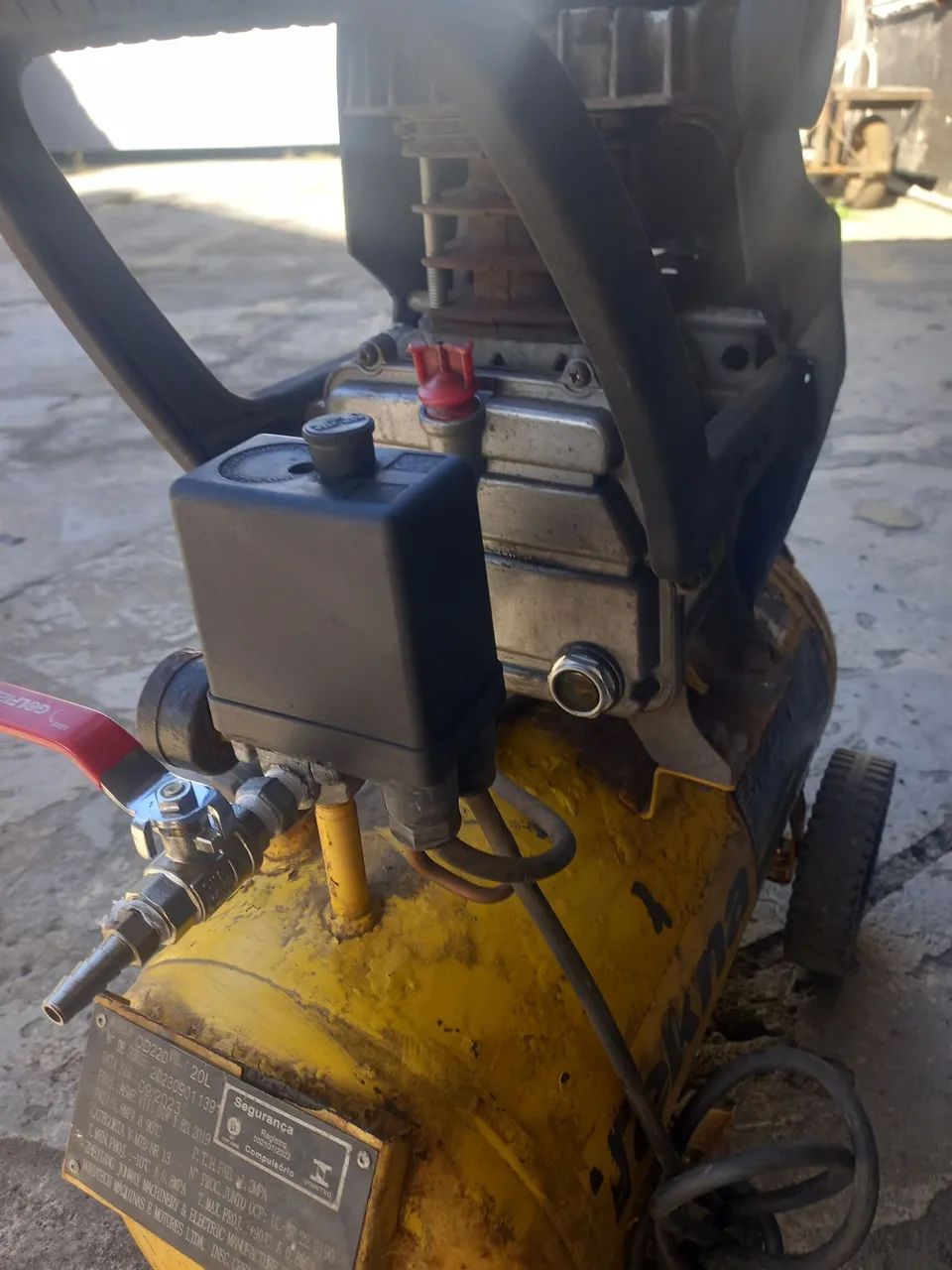 Compressor dr Ar tekna 220 volts - Foto 3
