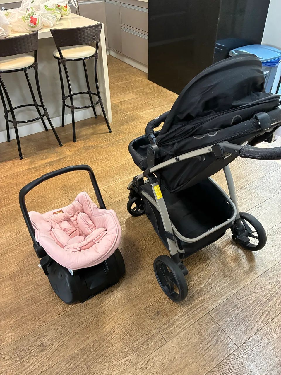 Carrinho de Bebê com Bebê conforto Dzieco - Foto 2
