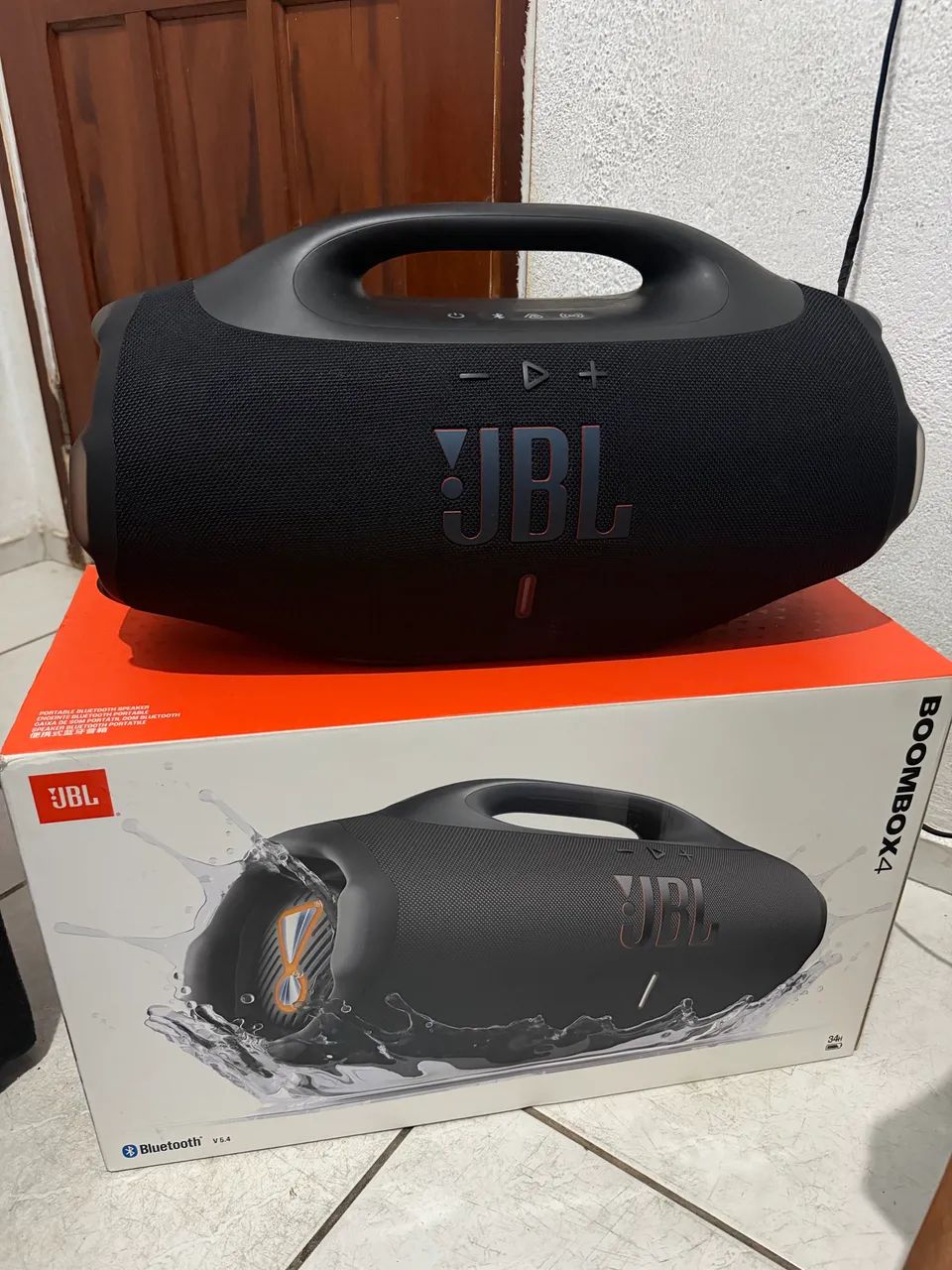JBL Bombox 4 