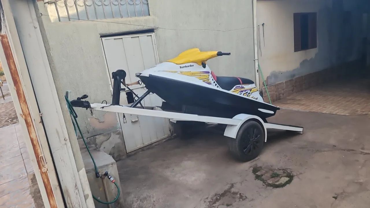 Vendo ou troco jetski