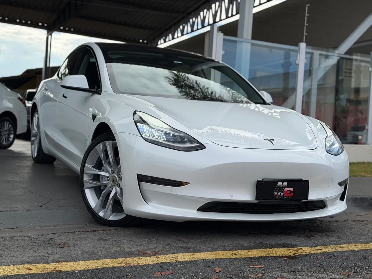 Tesla Model 3 Elétrico AWD Performance, foto 2 de 11