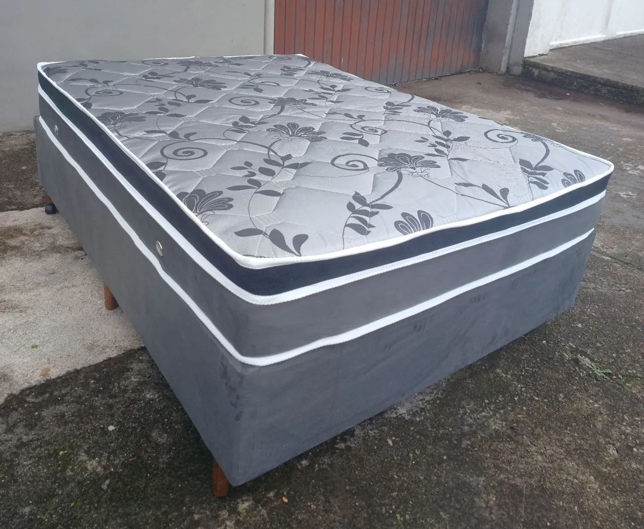 Cama box casal 138x188. 