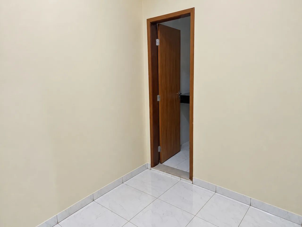ALUGA-SE SALA COMERCIAL - Foto 2