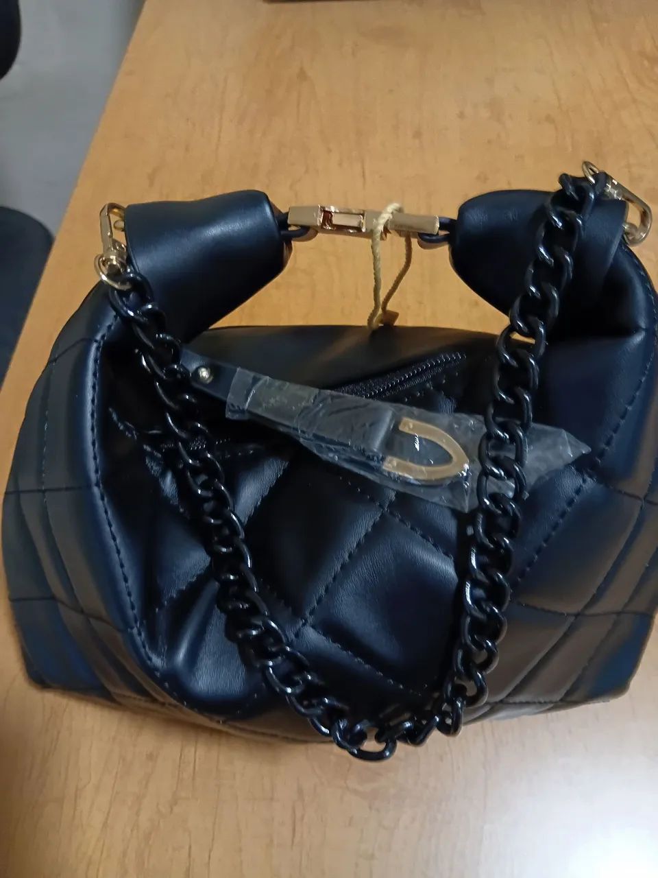 Bolsa estilo meia lua preta com 2 alcas - Foto 2