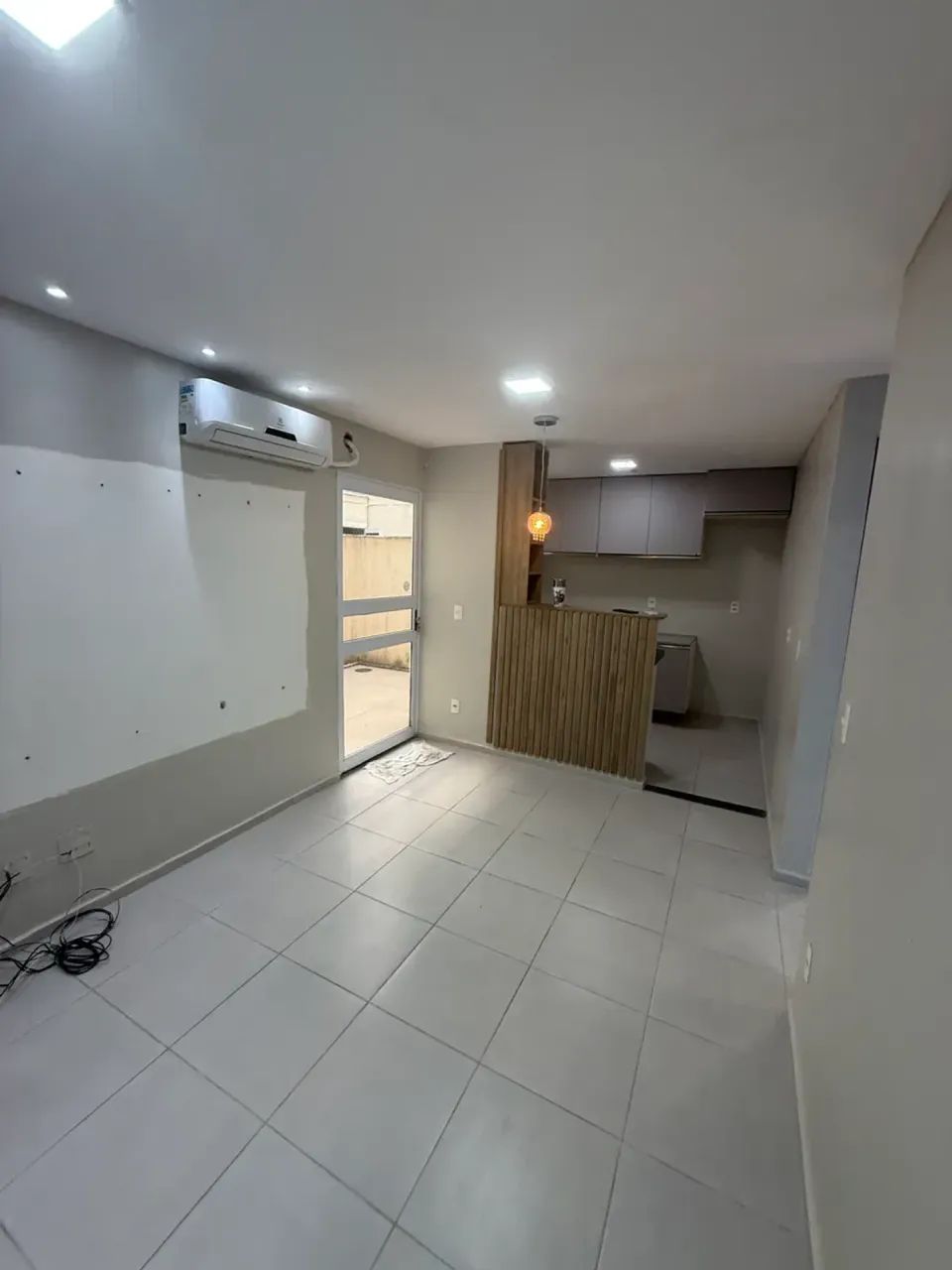 ALUGA-SE  Vista das Copaíbas / térreo com 2 Gardens. - Foto 5