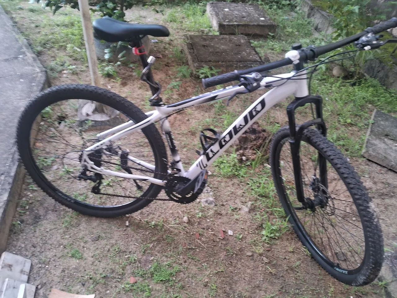 Bicicleta  - Foto 2