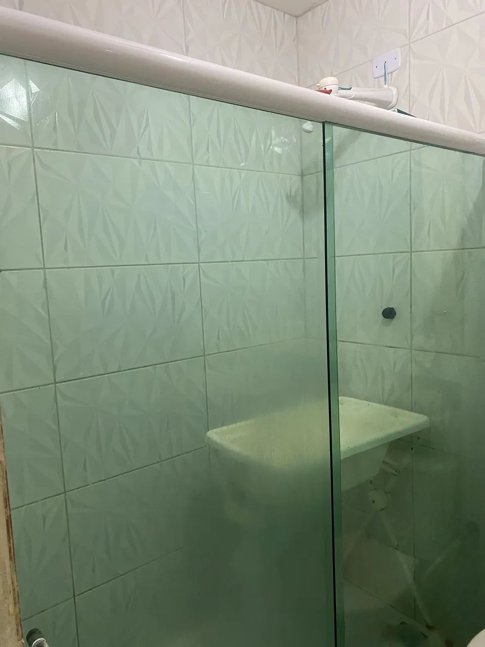 Box para banheiro com folha fixa 80/ de correr75 - Foto 4