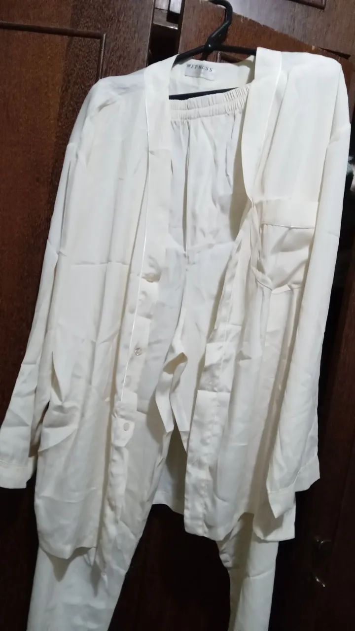 Pijama em ceda acetinado  palha Gl