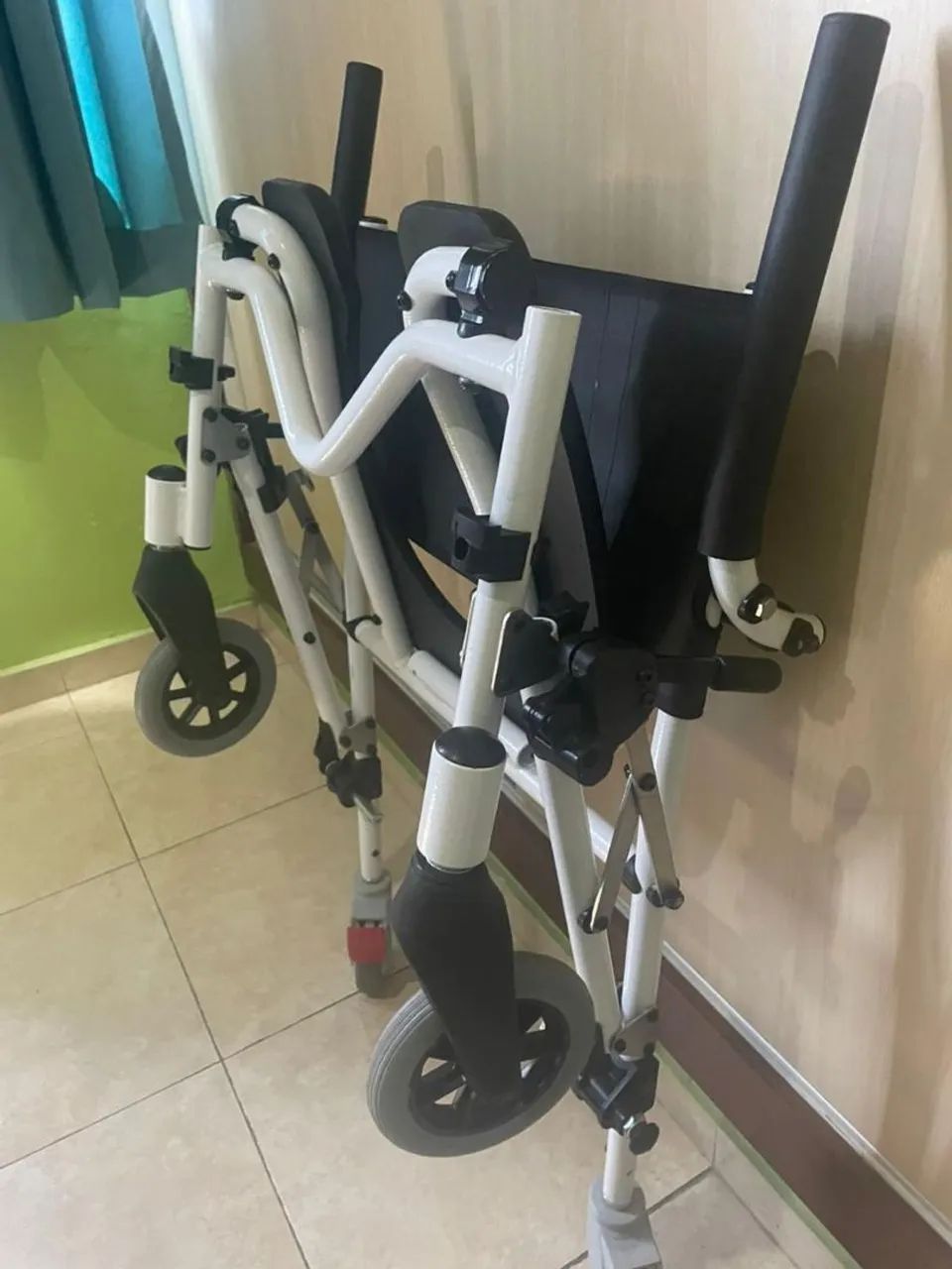 Cadeira de banho higiênica  - Foto 3