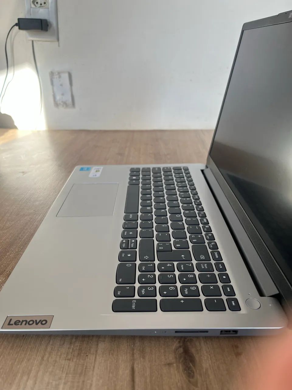 NOTEBOOK LENOVO  - Foto 5
