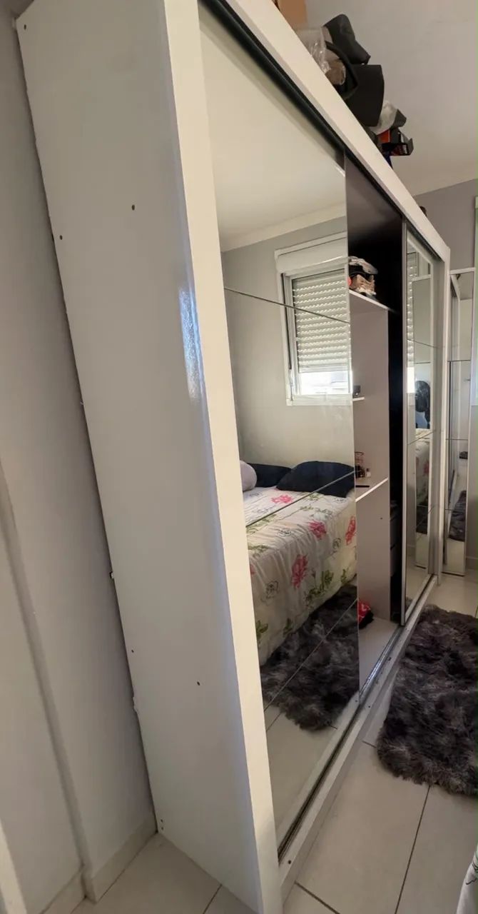 Guarda roupa casal