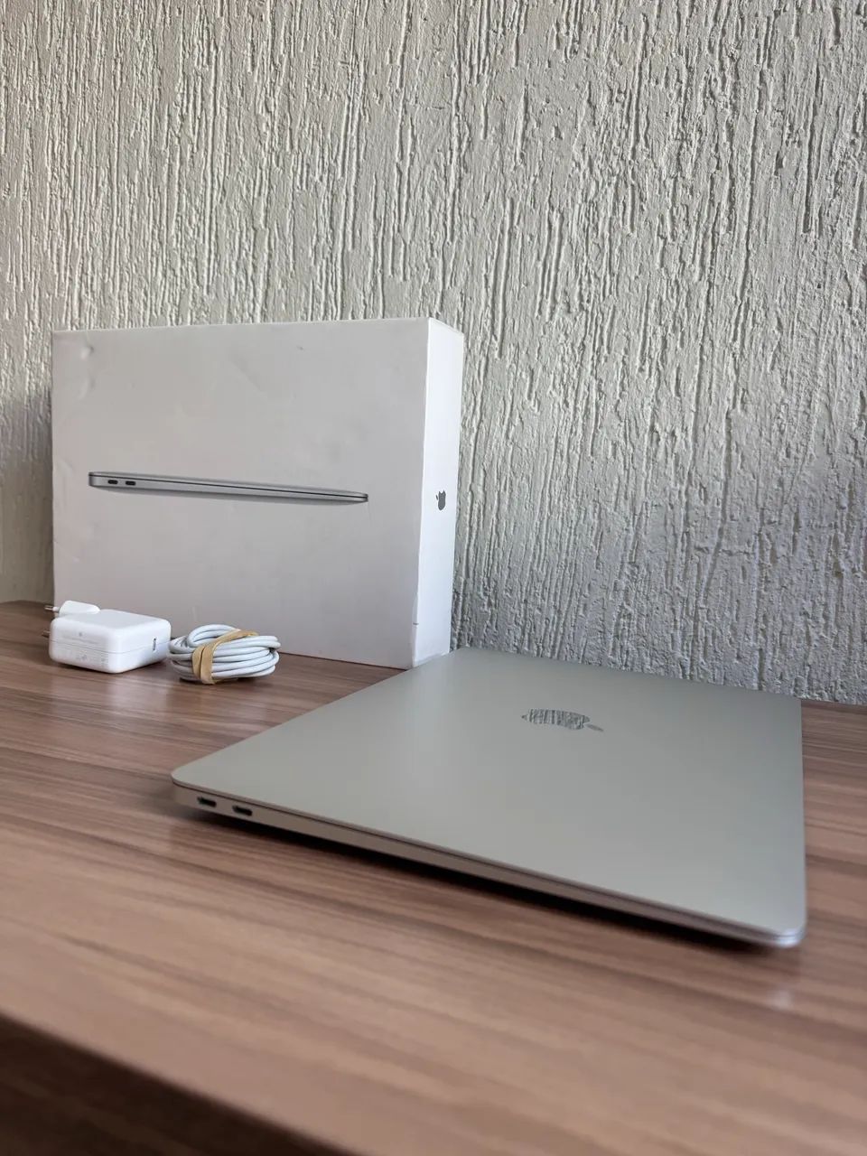MacBook Air M1 2020 + Caixa + Impecável - Notebooks - Jardim