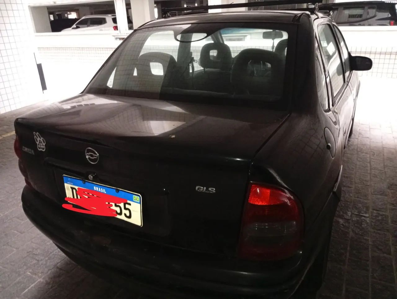 Chevrolet Corsa Sedan GLS 1.6 MPFI 4P 2000