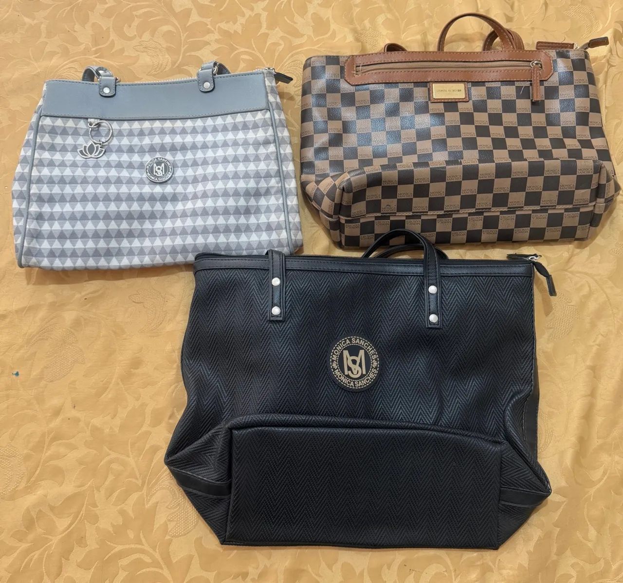 Bolsas Mônica Sanches 