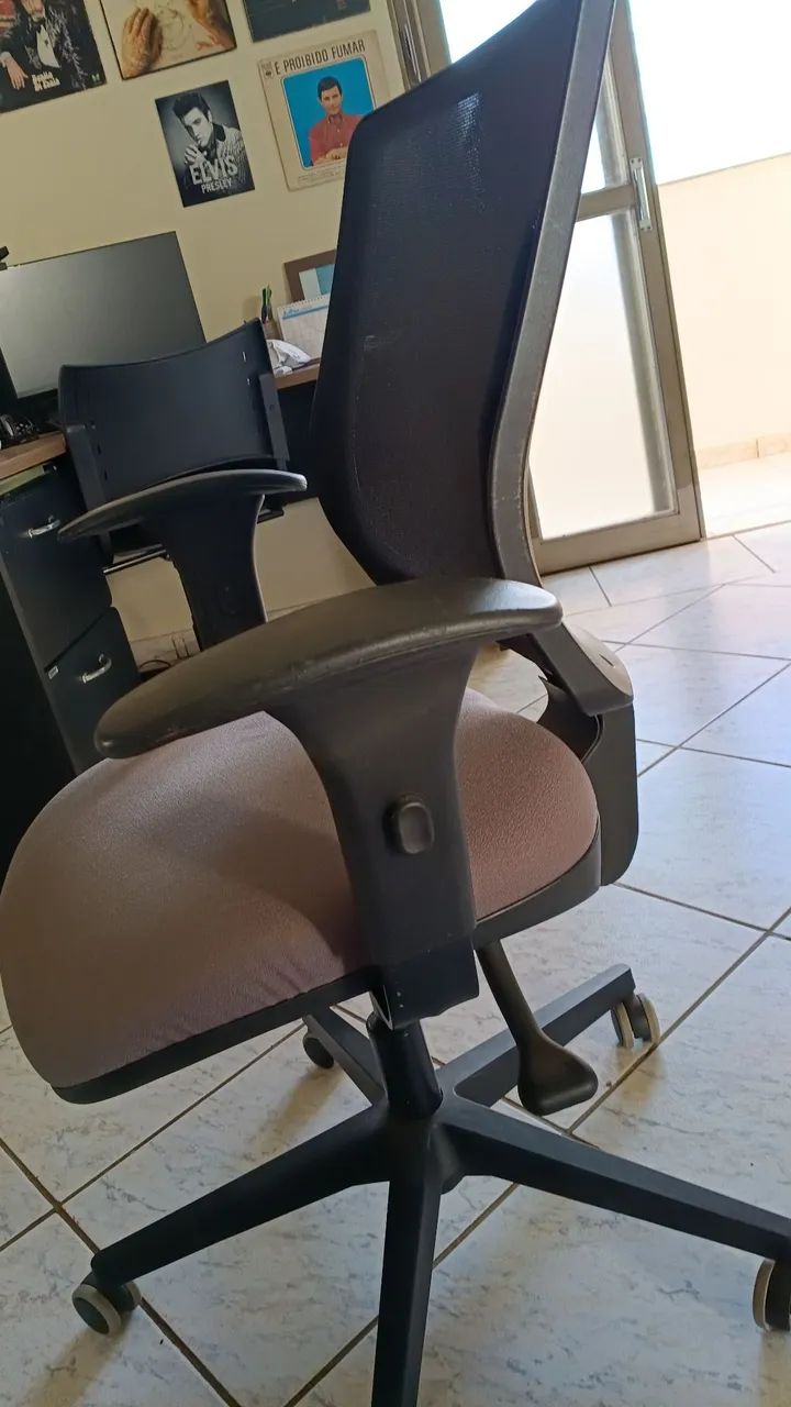 Cadeira de escritório  - Foto 5