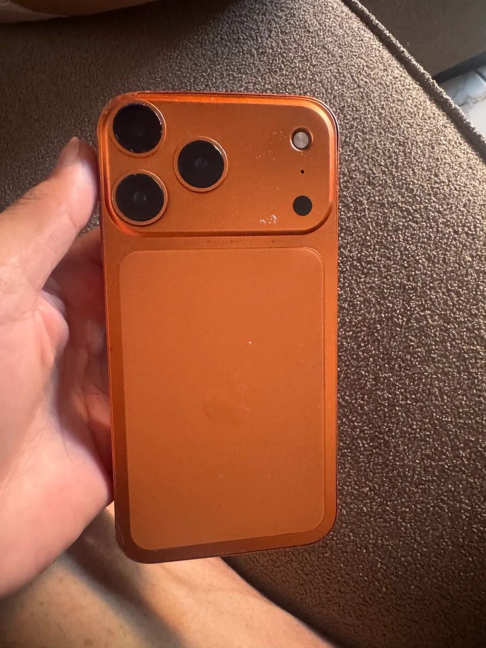 iPhone 11 em carcaça do 17 pro  - Foto 4