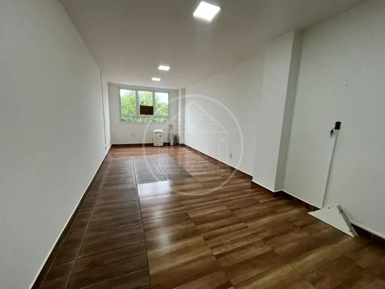 Sala para alugar no condomínio Terrara (Interlagos) - Foto 5