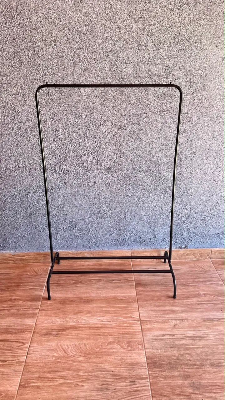 Arara de roupas 