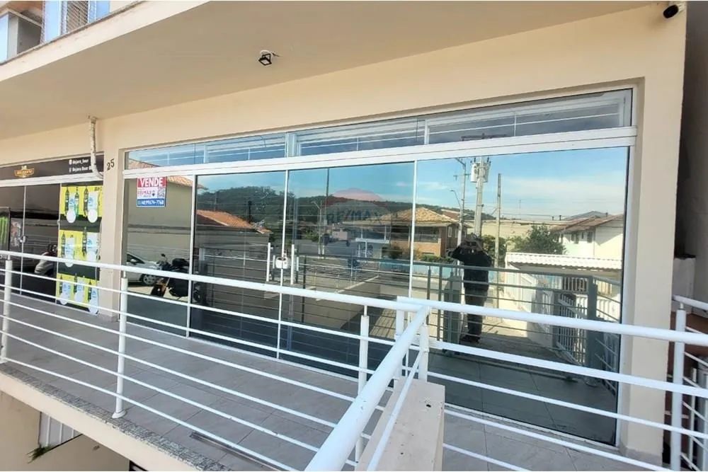 Sala Comercial Estratégica para locação anual em ingleses