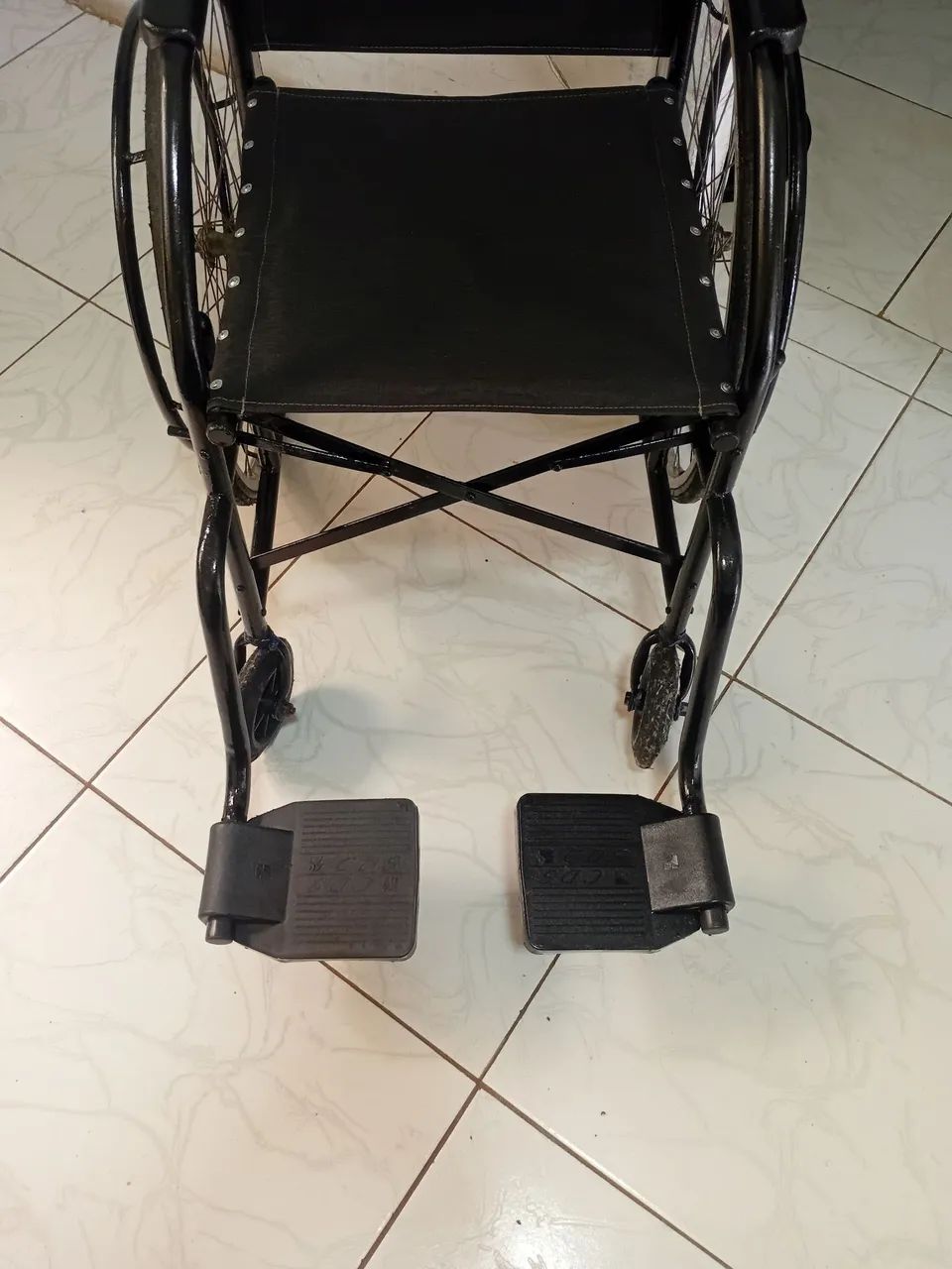 Cadeira de rodas  - Foto 3