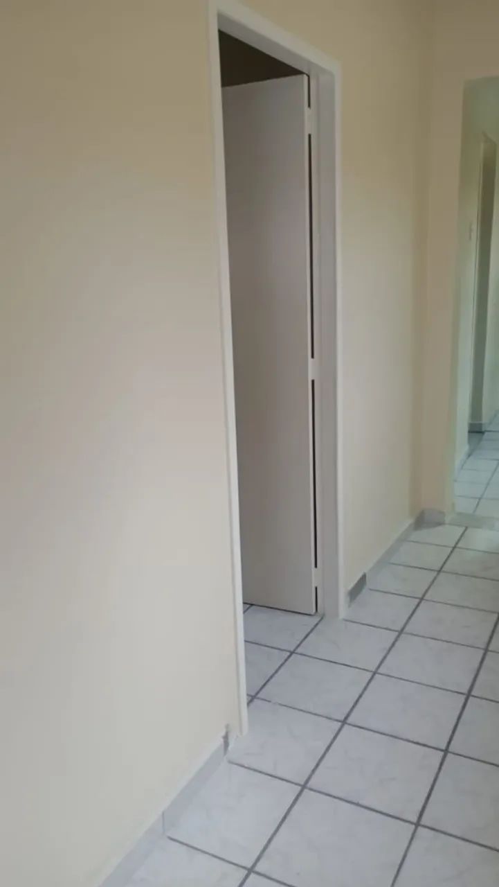 Casa com 4 Dormitórios. Altos. av.const.nery. - Foto 4