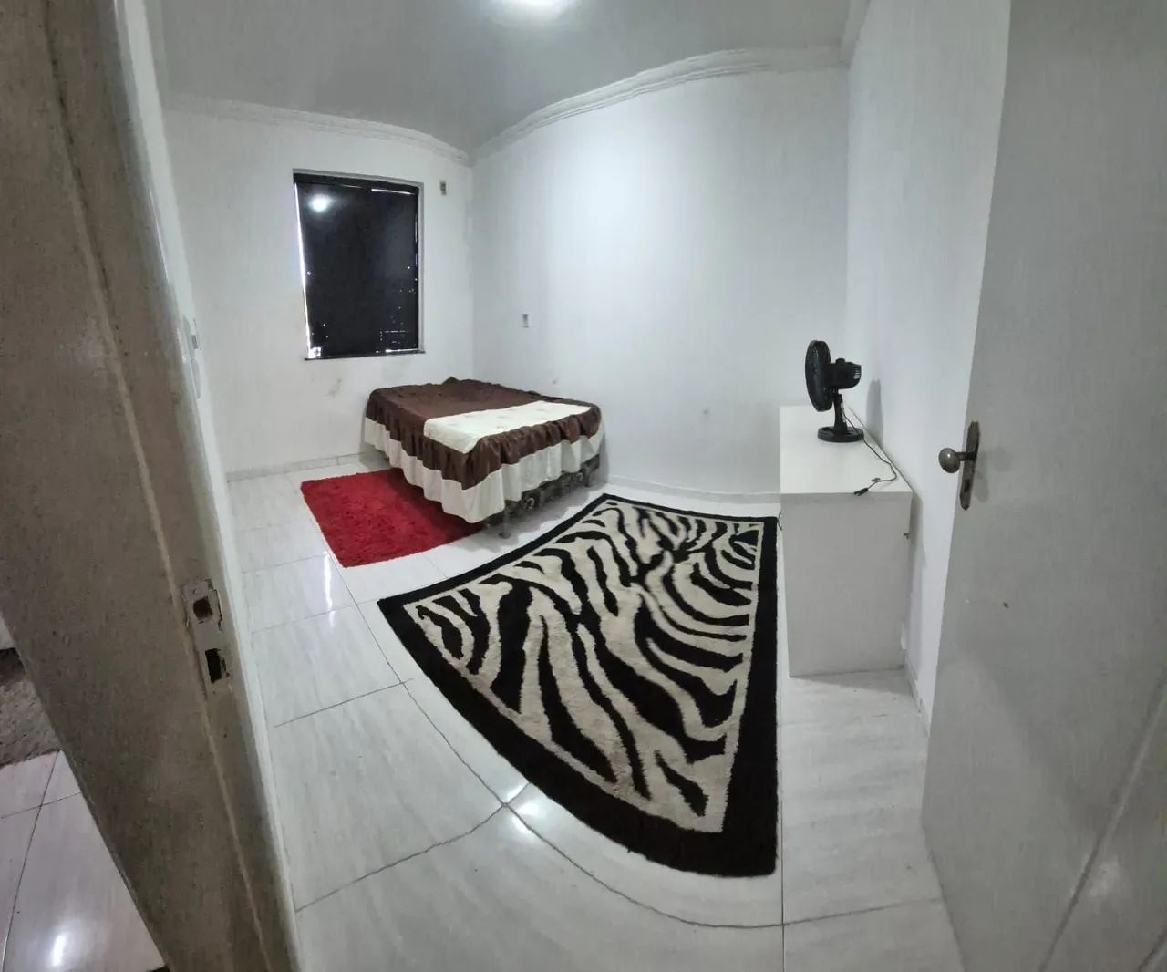 Alugasse quarto em apartamento compartilhada - Foto 2