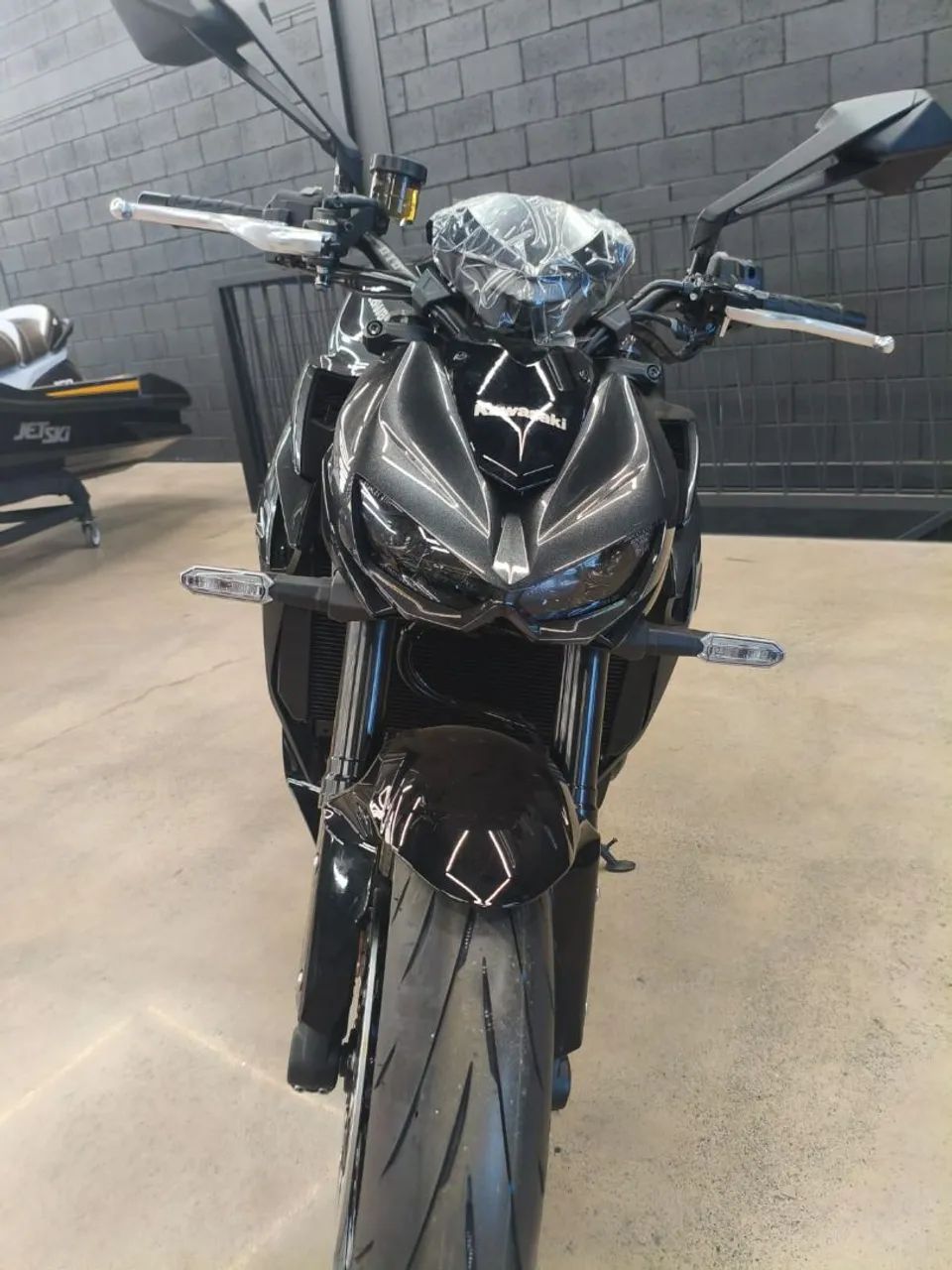 Z 1100 2027 - 1544100669 | OLX