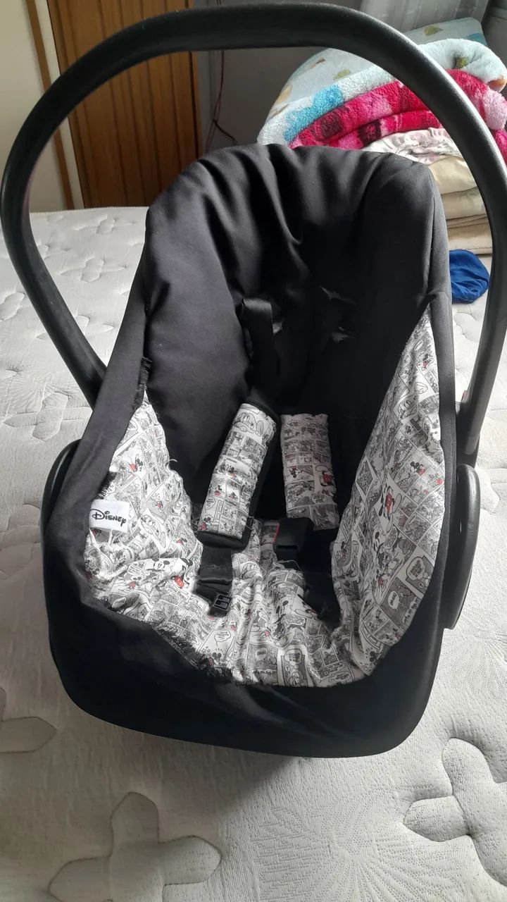Vende-se bebe conforto 