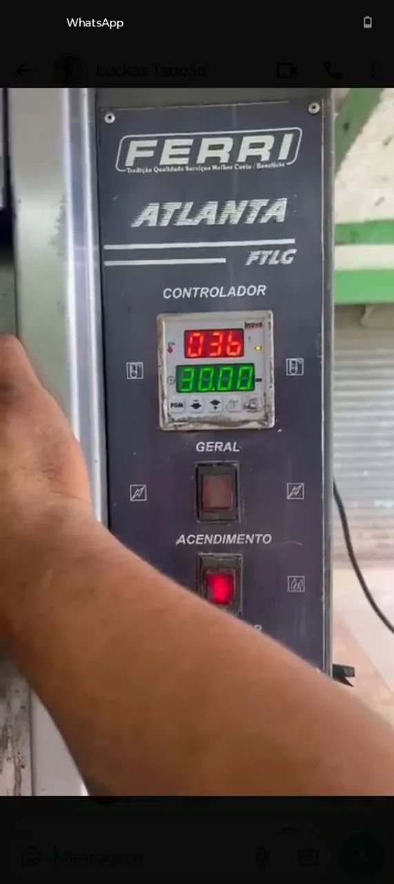 R$2,500 Forno pão Ferri funcionando perfeitamente. Todo revisado 