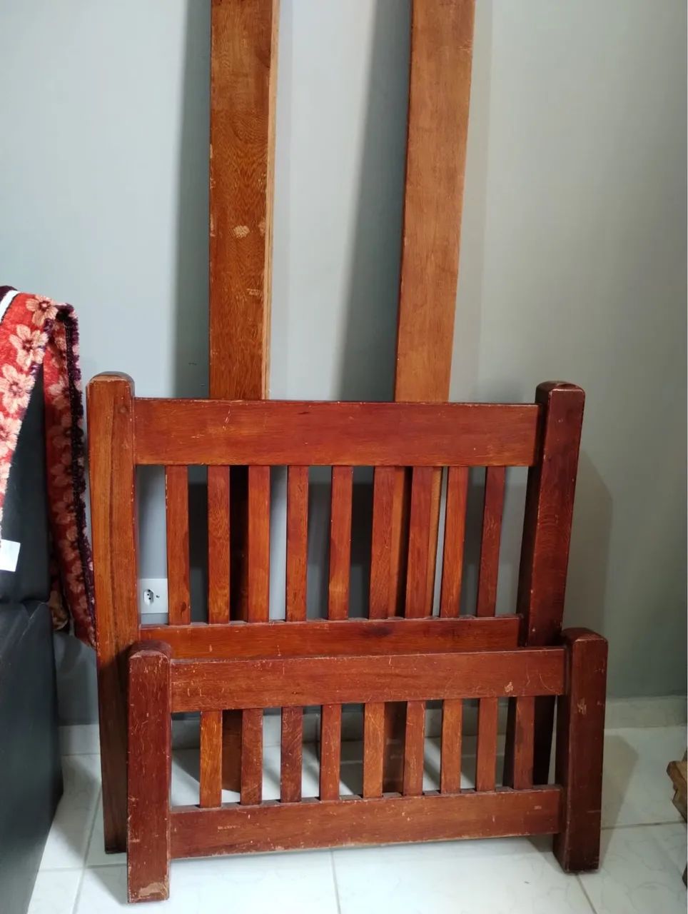 Cama em madeira maciça - Foto 2