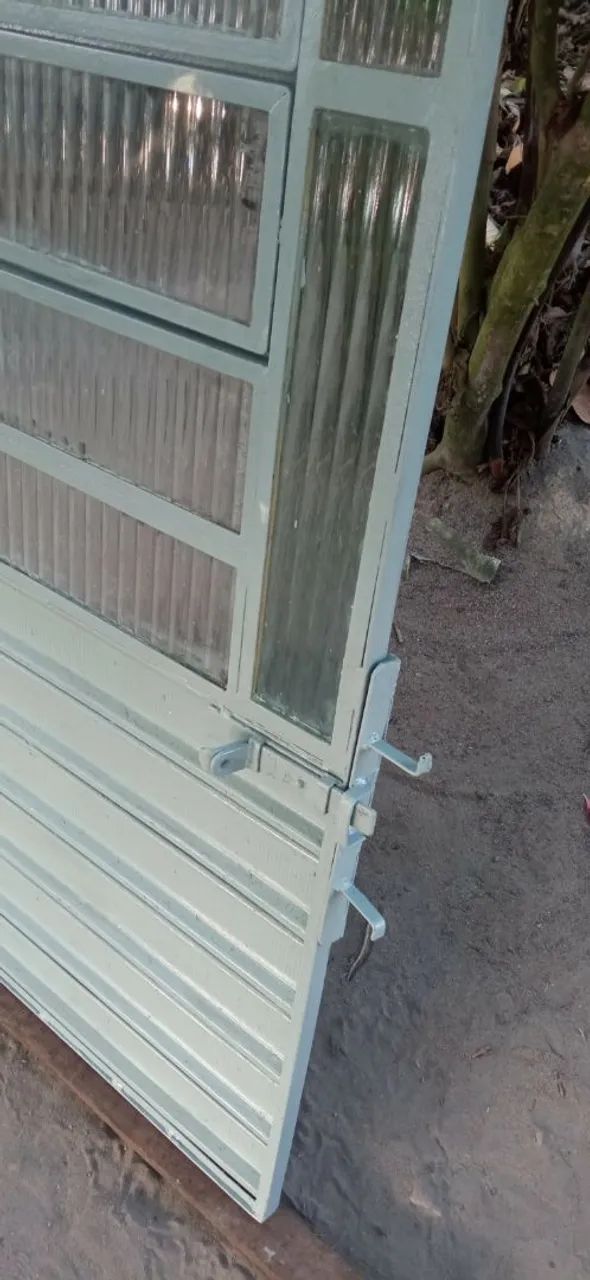 Porta basculante para casa - Foto 4