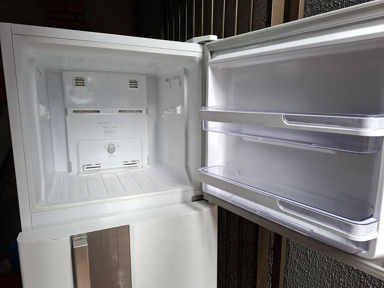 GELADEIRA ELECTROLUX (USADO) - Foto 3
